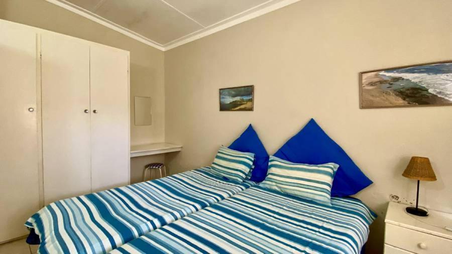Huis Klipdriftself Catering &B&B Henties Bay Exteriör bild